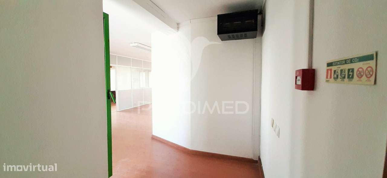 Escritório com terraço e vista rio, Vila Franca de Xira, Lisboa - Grande imagem: 5/25