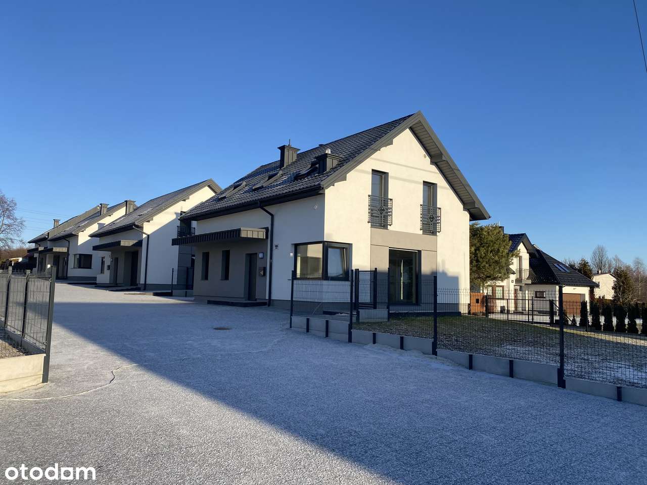 Dom wolnostojący 132 m2 GOTOWY do odbioru . 1km od centrum ZAWADA. - Pełny obrazek: 4/20