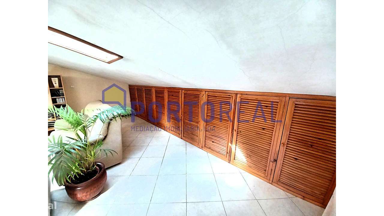 Moradia Bi-familiar Campanhã-38