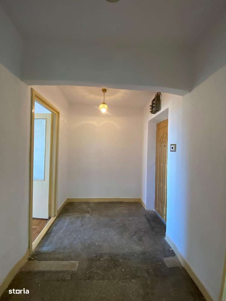 Giurgiu  ocazie- Aleea Alexandriei  ap 3 cam circular 4/4,-15