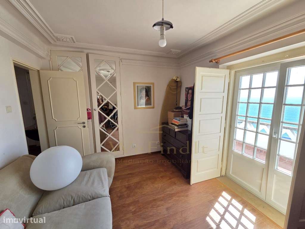 Charmosa moradia T4, na Ericeira, com fantástica vista mar-14