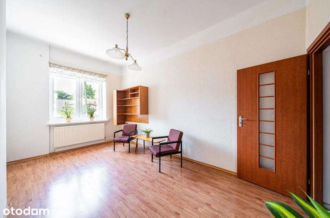 Lokal usługowy z przyległym mieszkaniem w centrum Kołobrzegu - Pełny obrazek: 4/10