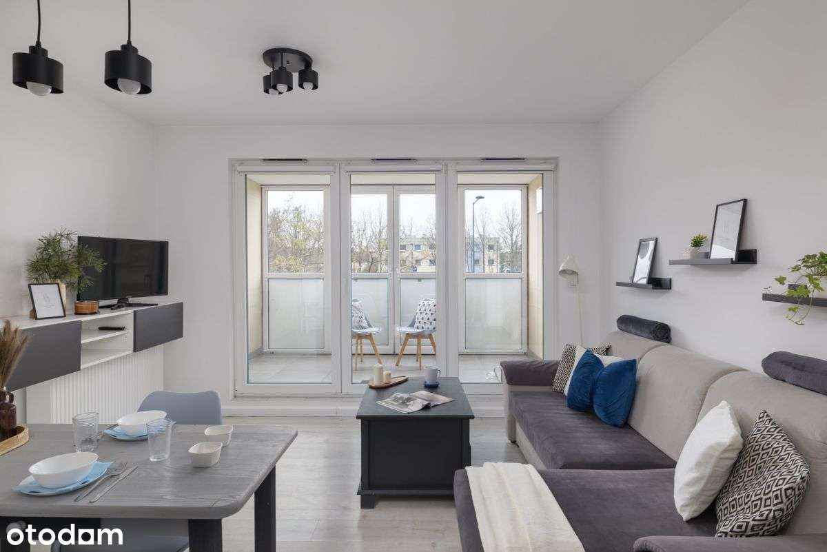 Wyposażone | oszklona loggia | przy Skm | garaż |-2