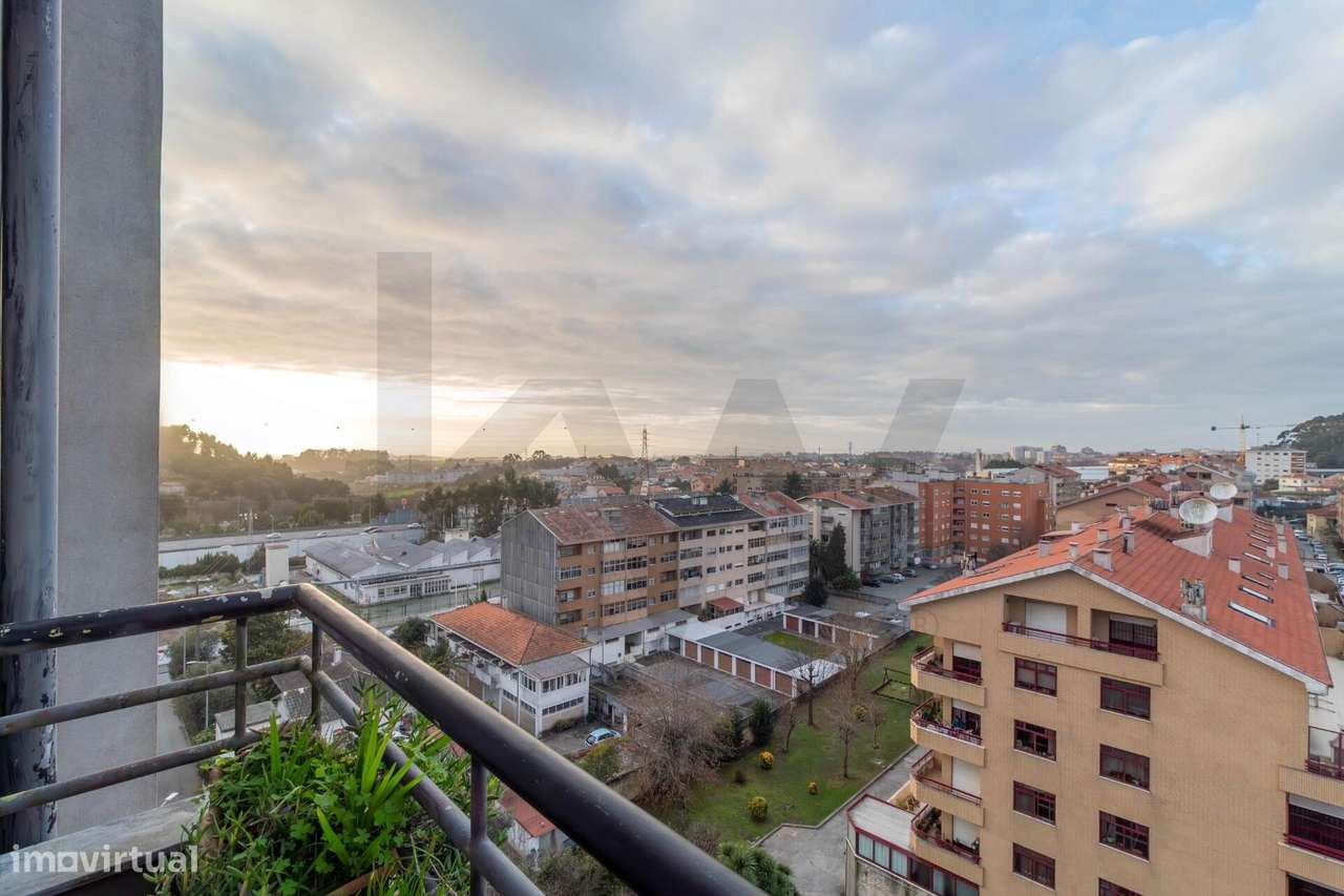 Apartamento T2 em Mafamude – Localização Privilegiada com Vistas Desaf-25