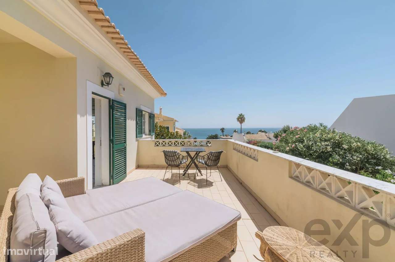 Moradia privada com 3 quartos e vista para o mar na Luz, Algarve - Grande imagem: 4/60