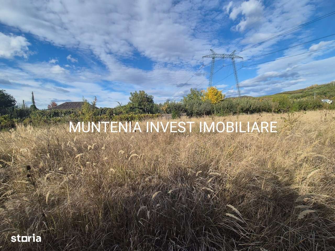 De vanzare teren intravilan 2543 mp. Călinești-2