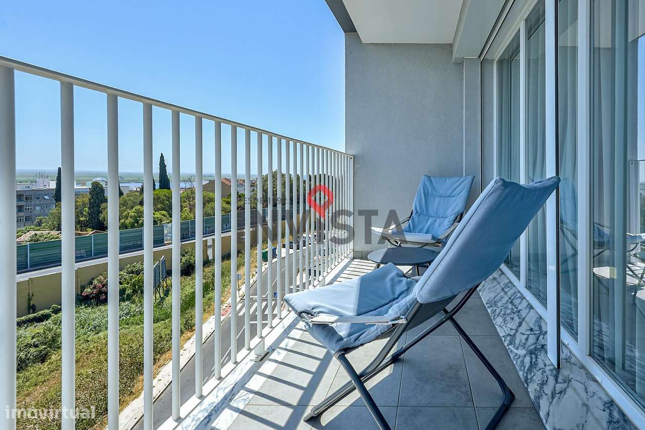 Apartamento T3 como novo, no Condomínio VilaViva-22