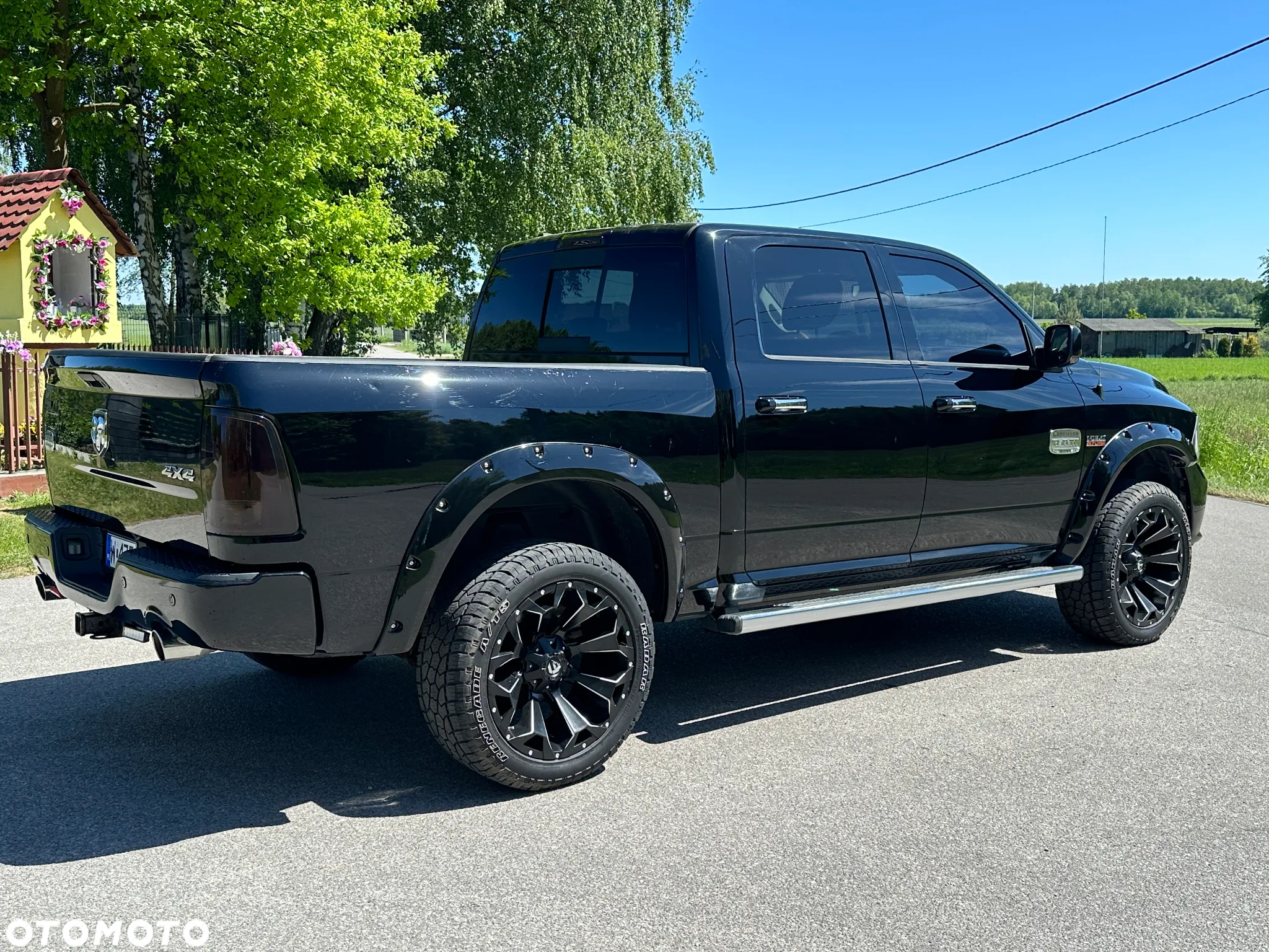 Dodge RAM 1500 5.7 4x4 - 7