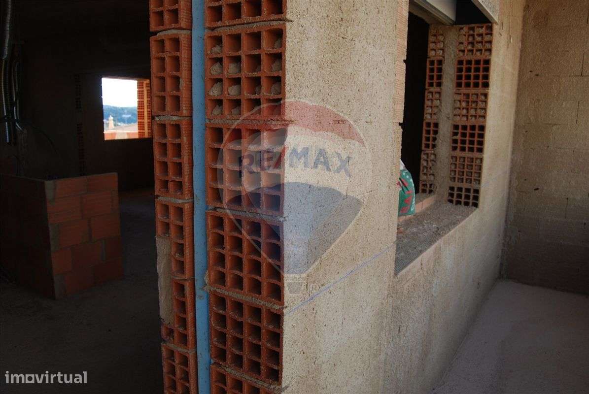 Moradia T3 para venda - Grande imagem: 2/12