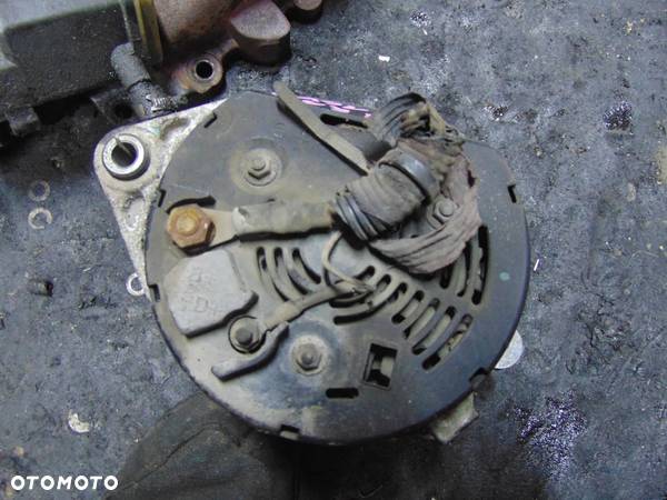 Alternator opel vectra B 2,0 16 v - 3