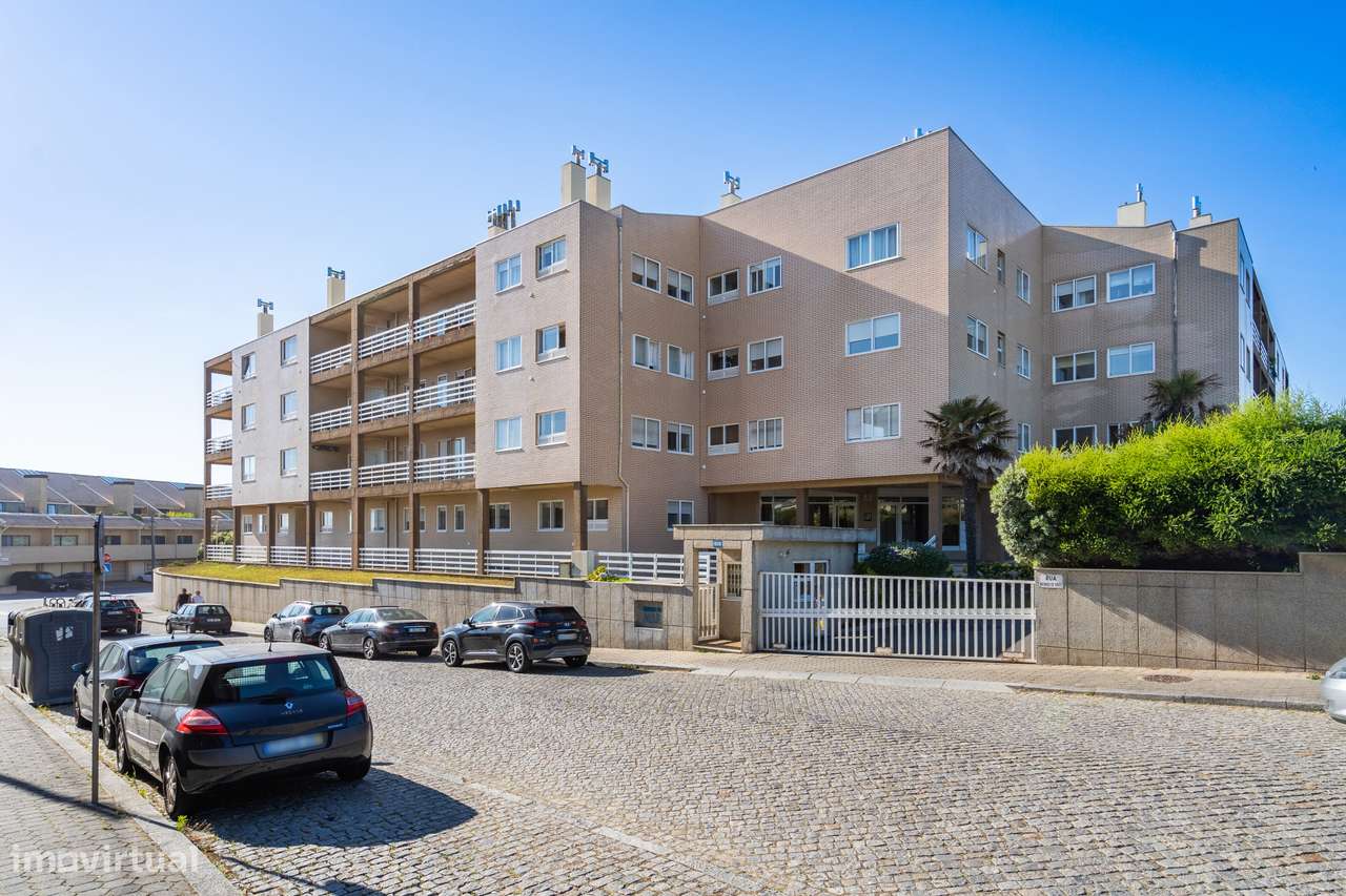 Apartamento T1 - Condomínio Fechado - Praia da Madalena-5