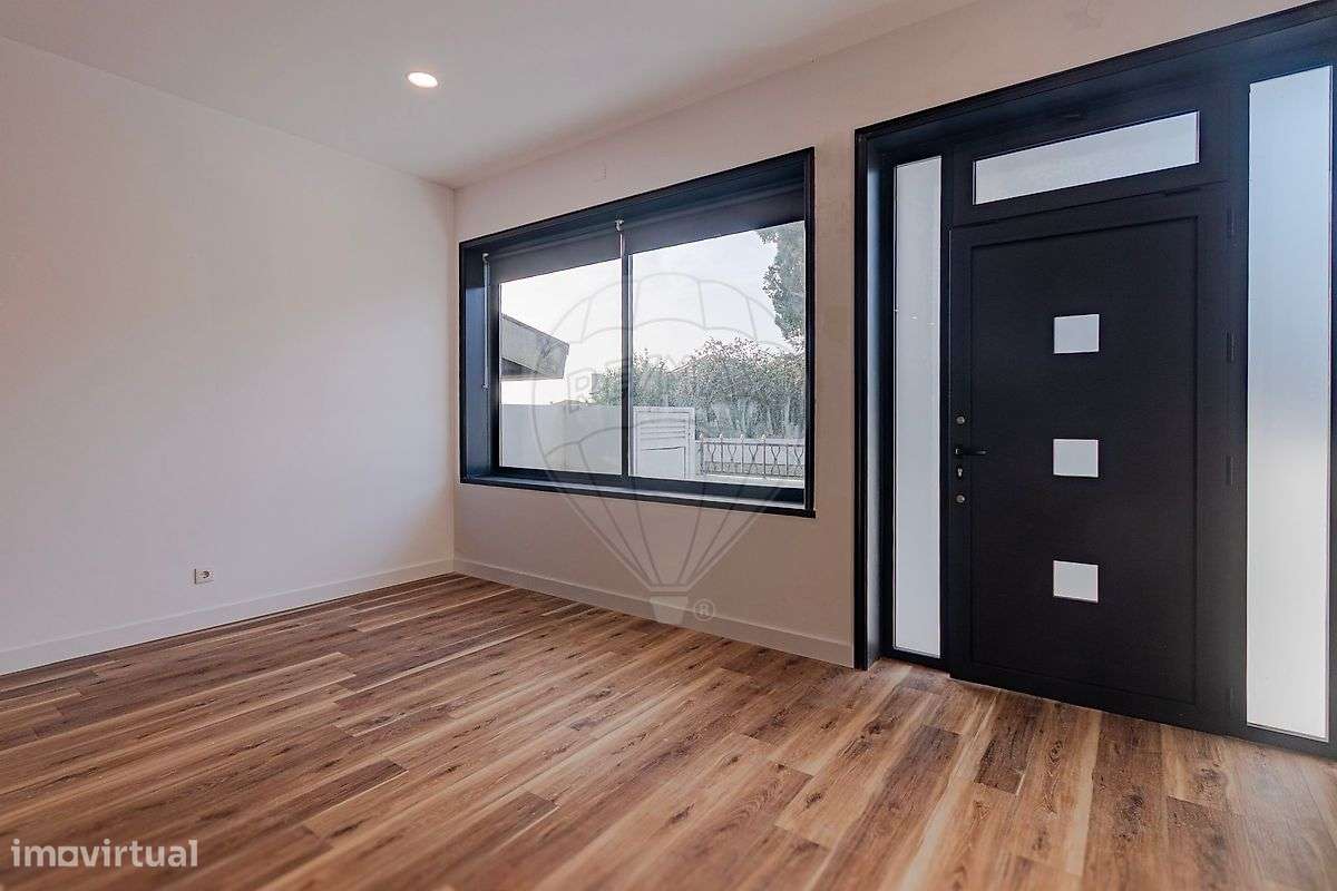 Moradia T1 para venda - Grande imagem: 4/18