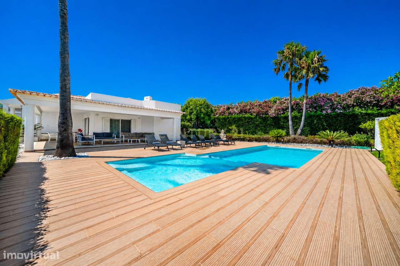 Moradia com 4 quartos, independente com piscina em Albufeira-5