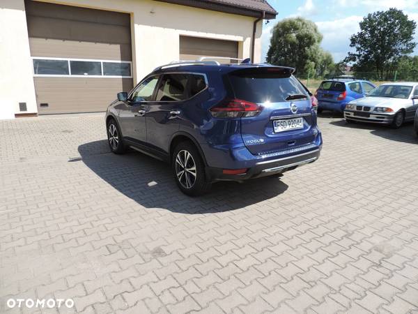 Nissan Rogue - 5