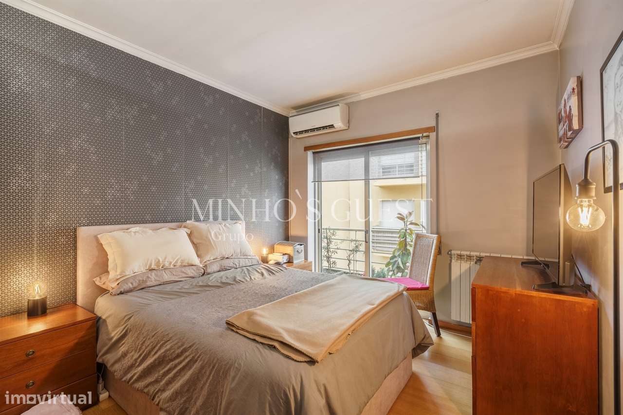Apartamento T3 c/ varanda, AC e Garagem Fechada - São Vítor, Braga-11