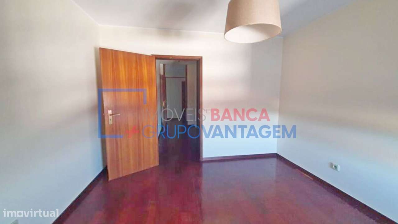 APARTAMENTO T2 - JOVIM (GONDOMAR) - Grande imagem: 5/11