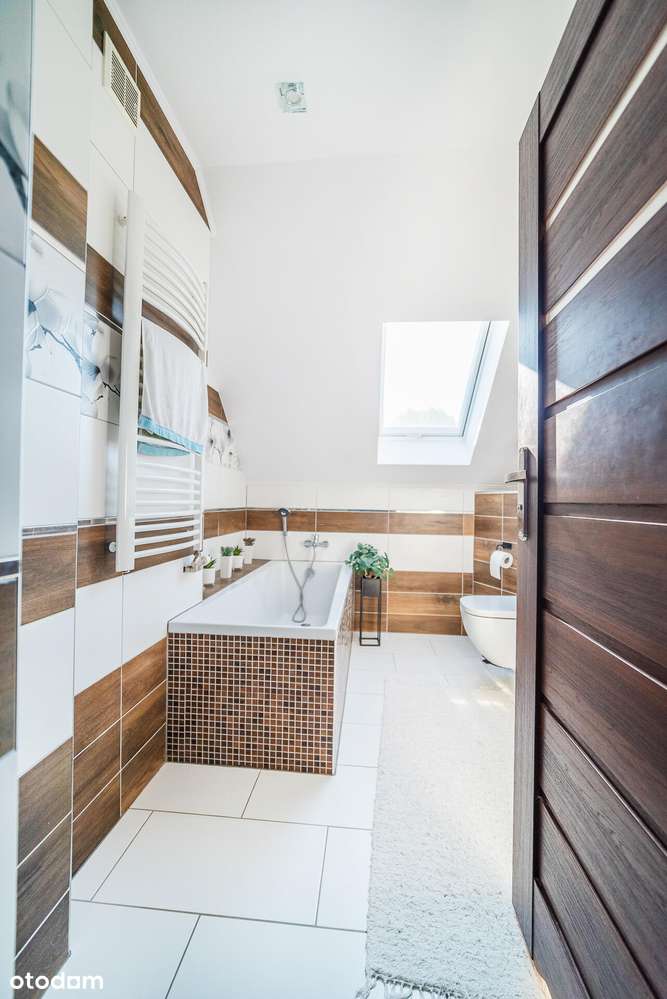 Elegancki dom w Jasienicy Rosielnej.-13