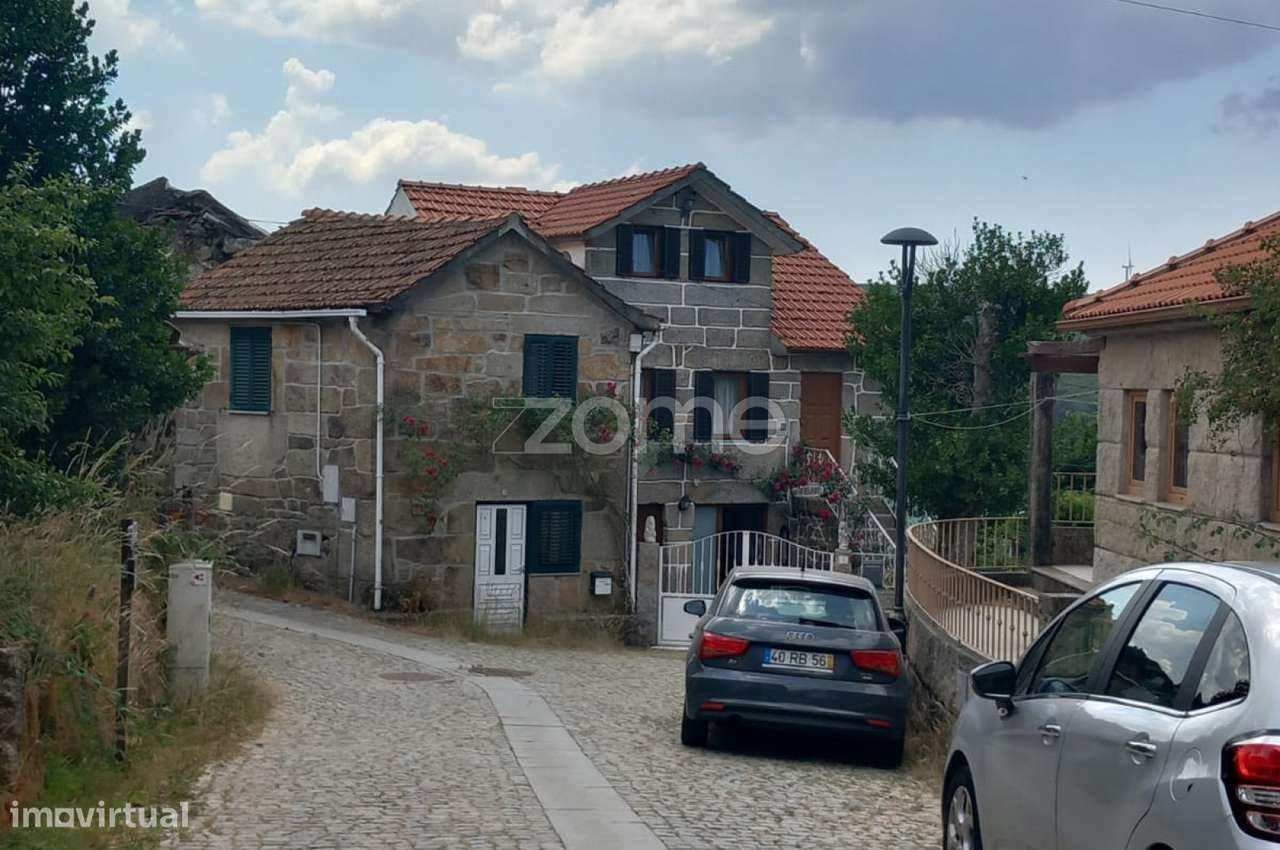 Moradia em Pedra - Grande imagem: 2/28