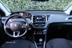 Peugeot 208 1.2 PureTech Allure EAT6 - 2