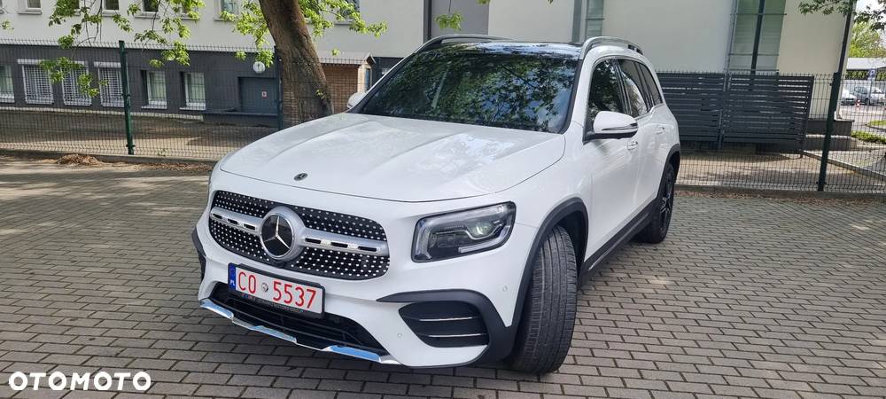 Mercedes-Benz GLB 250 4-Matic AMG Line 8G-DCT - 8