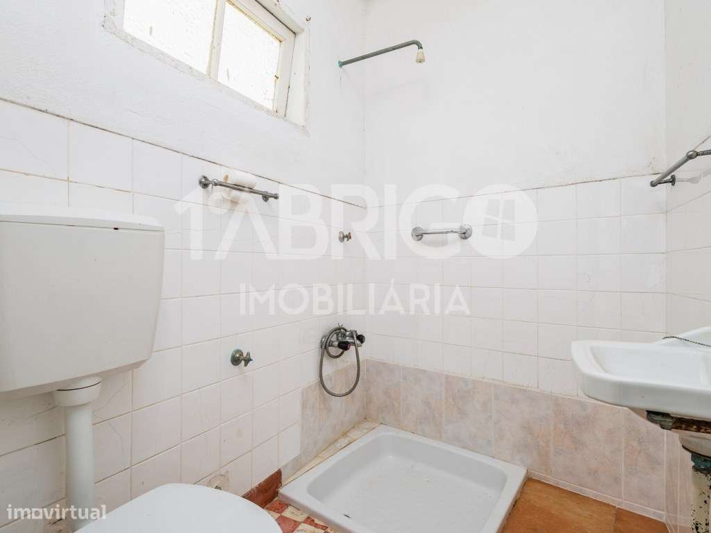Moradia T2, antiga, Cela, Alcobaça-16