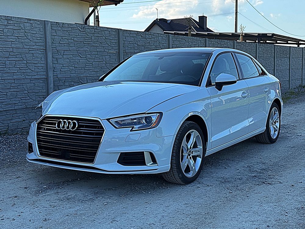 Audi A3 8V ver-2-0-tfsi-limousine-quattro-s-tronic-design 2017