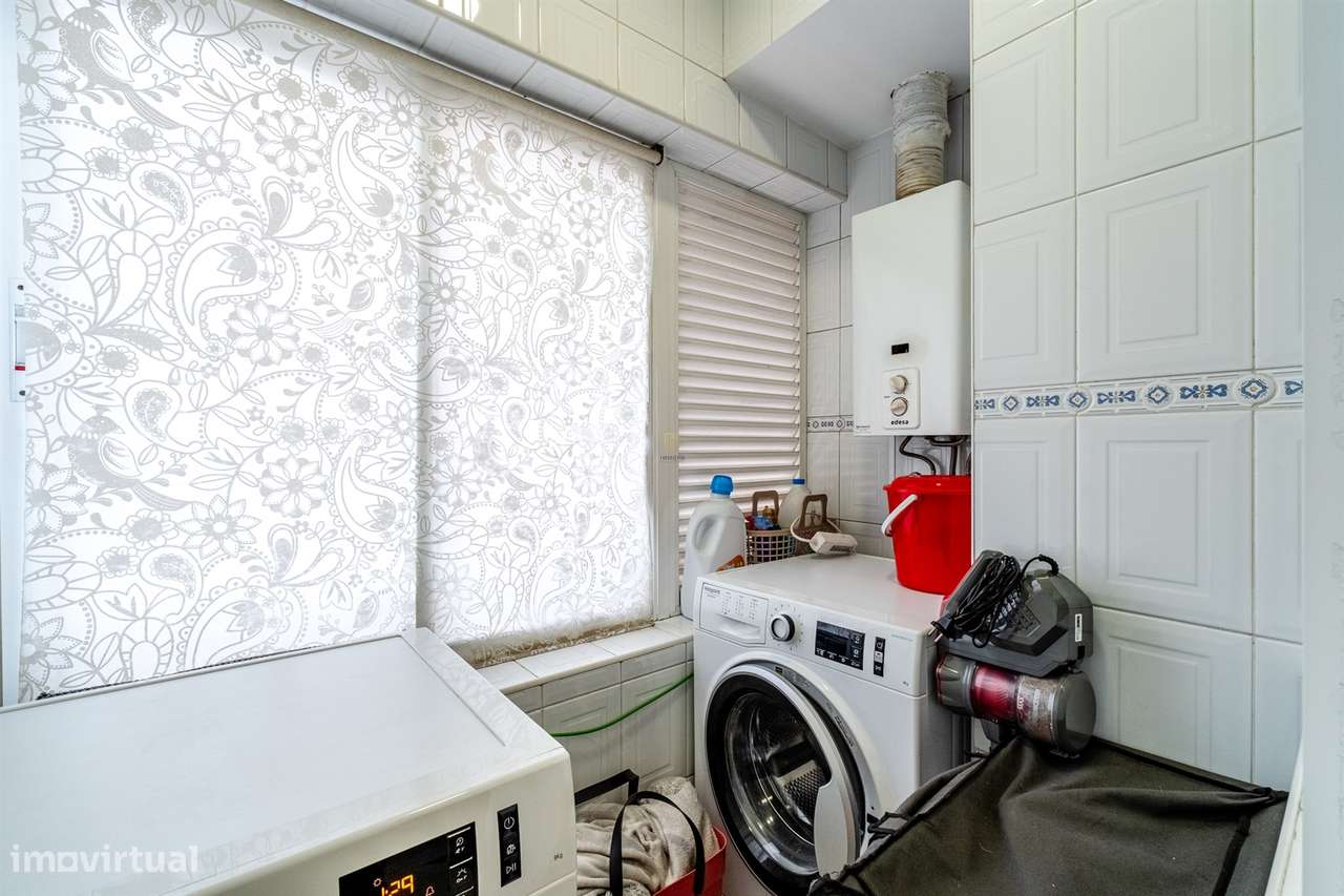 Apartamento T2 Venda em Rio Tinto,Gondomar-10