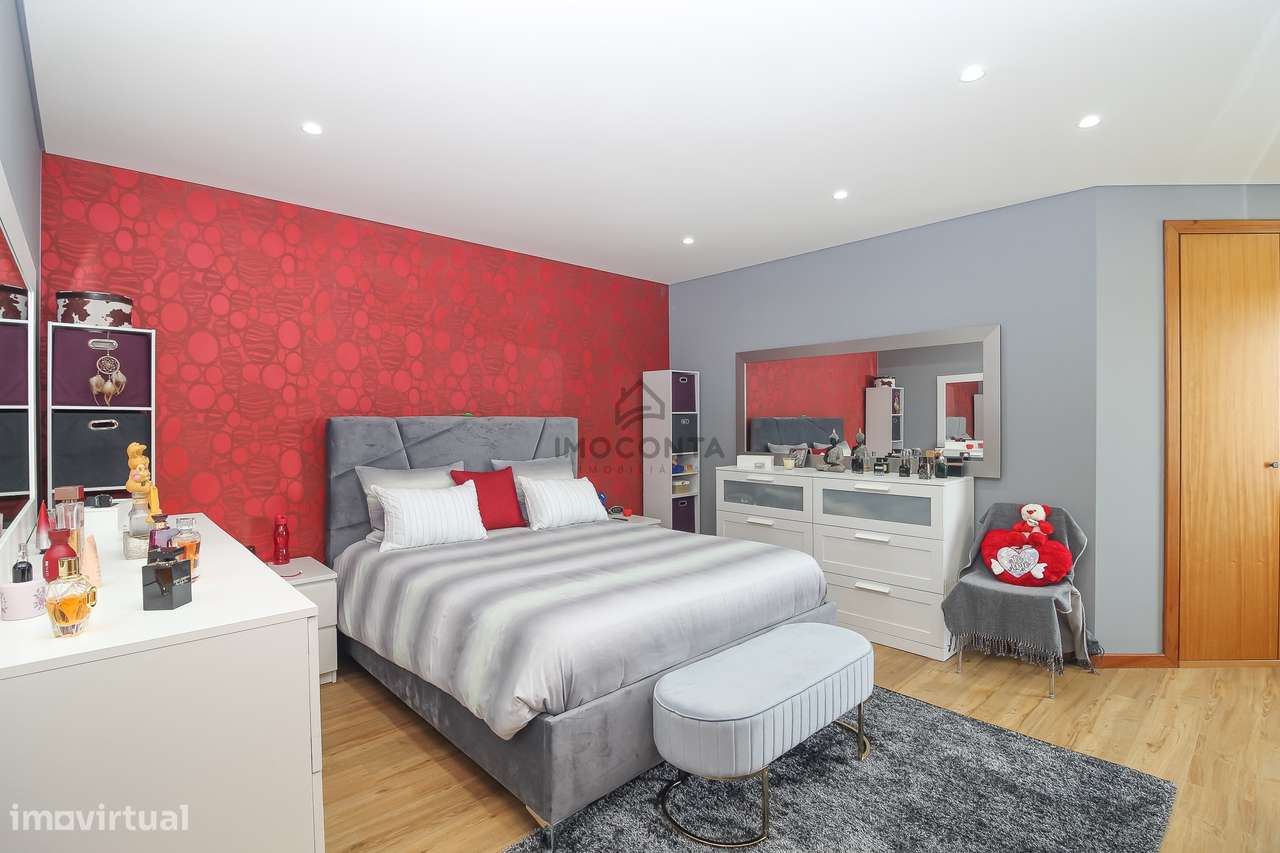 T2 Duplex c/Garagem Fechada Centro de Ermesinde-11