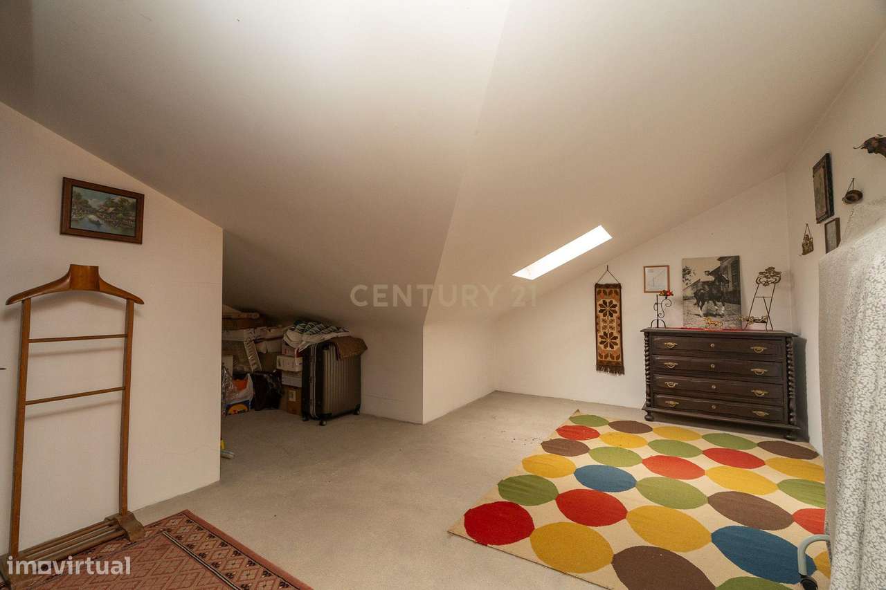 ** Excelente Apartamento T2 - Vista Rio - Centro do Montijo **-26