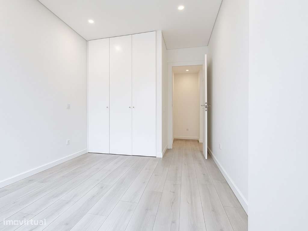 Apartamento T5 |Garagem em BOX |2 Terraços|Churrasqueira-19