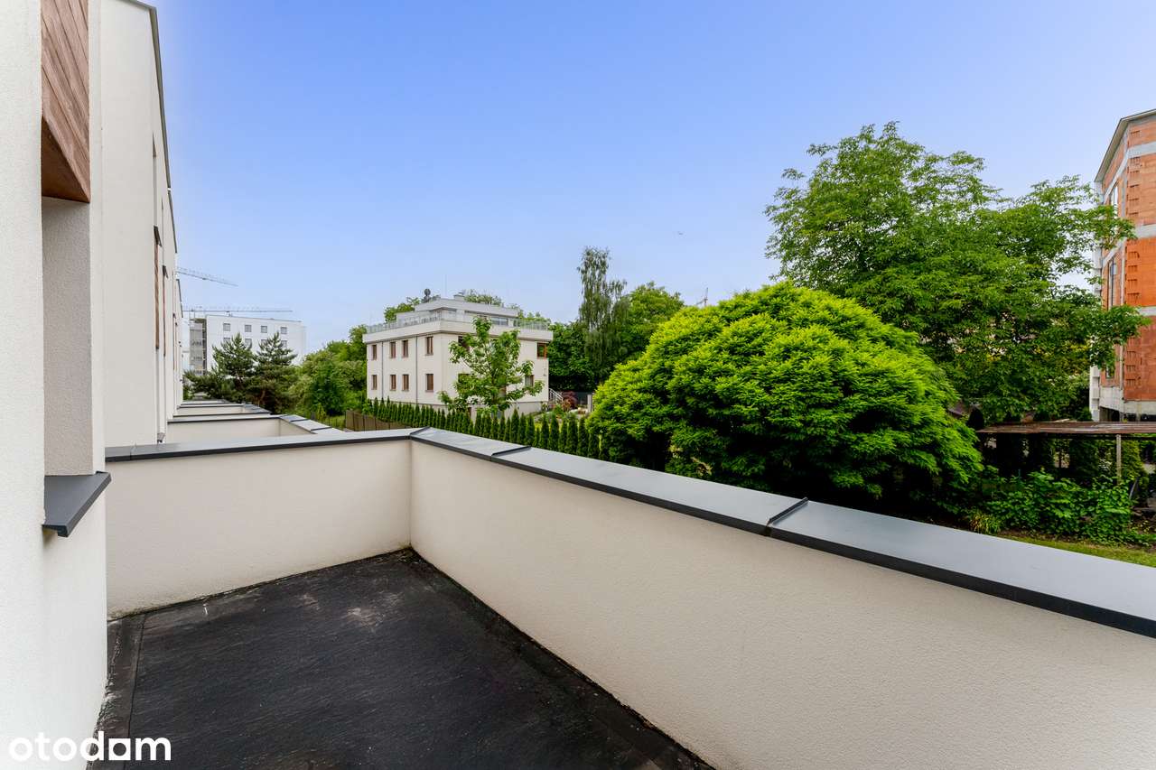 w 20 minut tramwajem do biura na Zabłocie • 111 m²-10