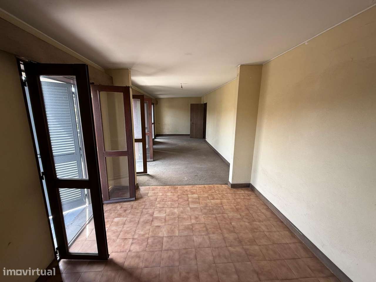 T3  Último Piso c/ Terraço Amplo, Centro Fafe  170 m²+ 100 m² Exterior-3