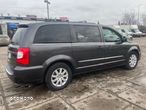 Chrysler Town & Country 3.6 Touring - 10