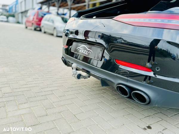 Mercedes-Benz AMG GT - 19