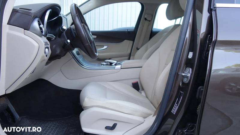 Mercedes-Benz GLC 250 4MATIC - 10