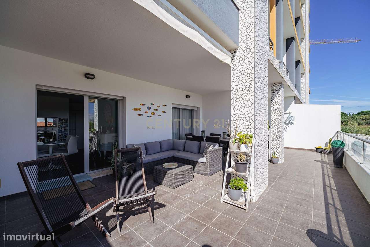 Apartamento T2 Duplex com terraço em condomínio privado-35