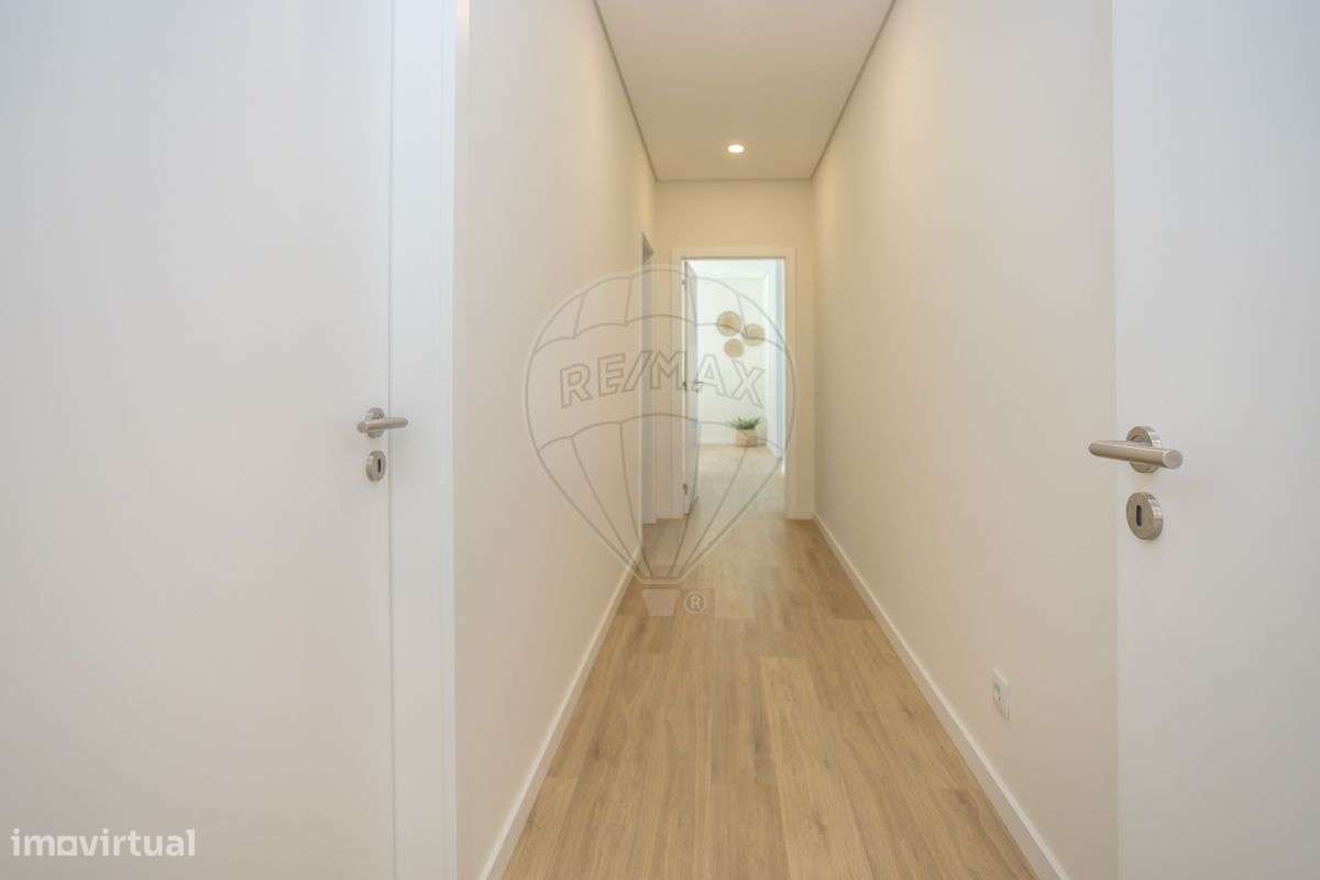 Moradia T4 para venda-17