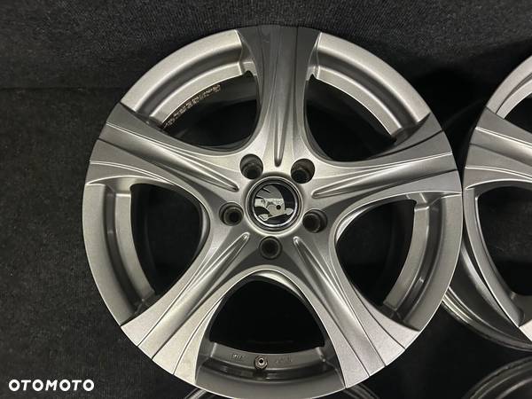 Alufelgi Skoda Superb II, III, Octavia II, III, Yeti, VW Passat, Golf 17 cali 5x112 4szt. - 4