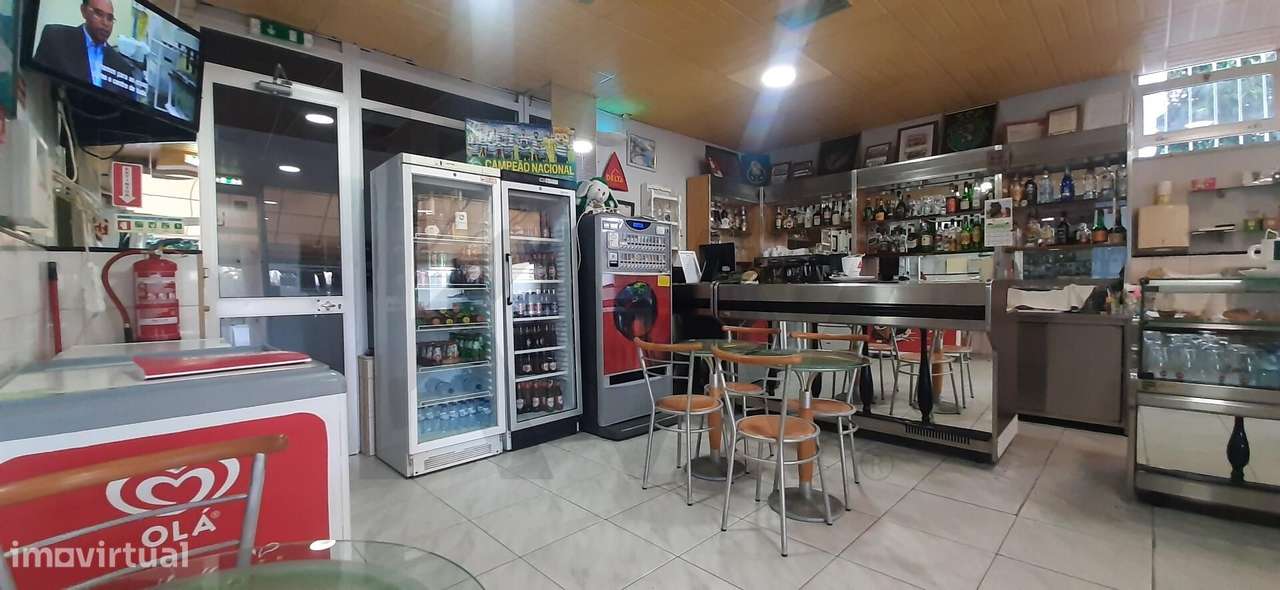 ☕️ Vende-se Café/Pastelaria em Pleno Funcionamento + Loja Adicional – - Grande imagem: 4/27