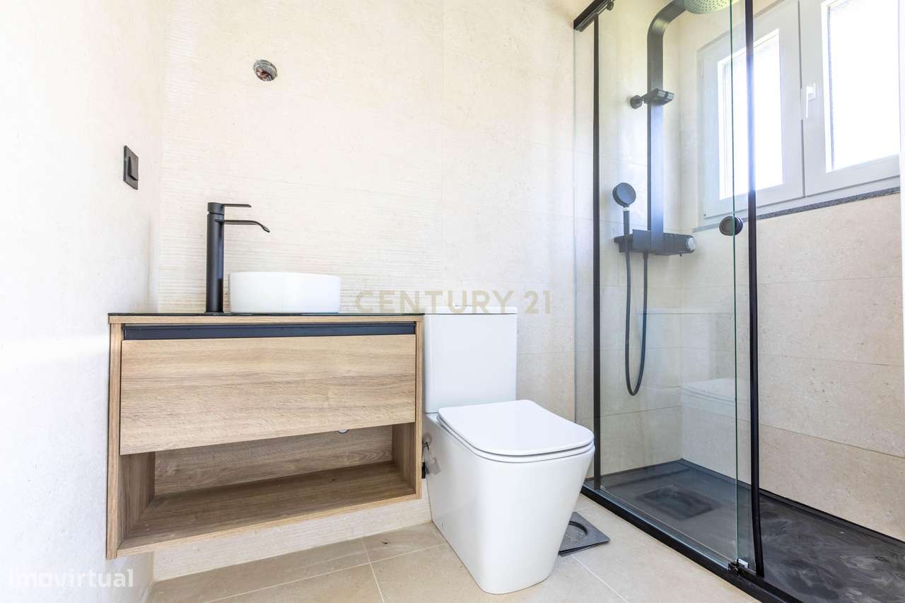 T5 Duplex | 2º Piso | Prédio novo | 1 Fração por piso-21