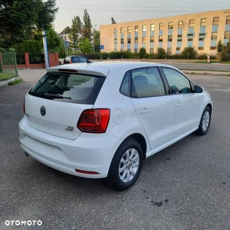 Volkswagen Polo 1.4 TDI (Blue Motion Technology) Comfortline - 6