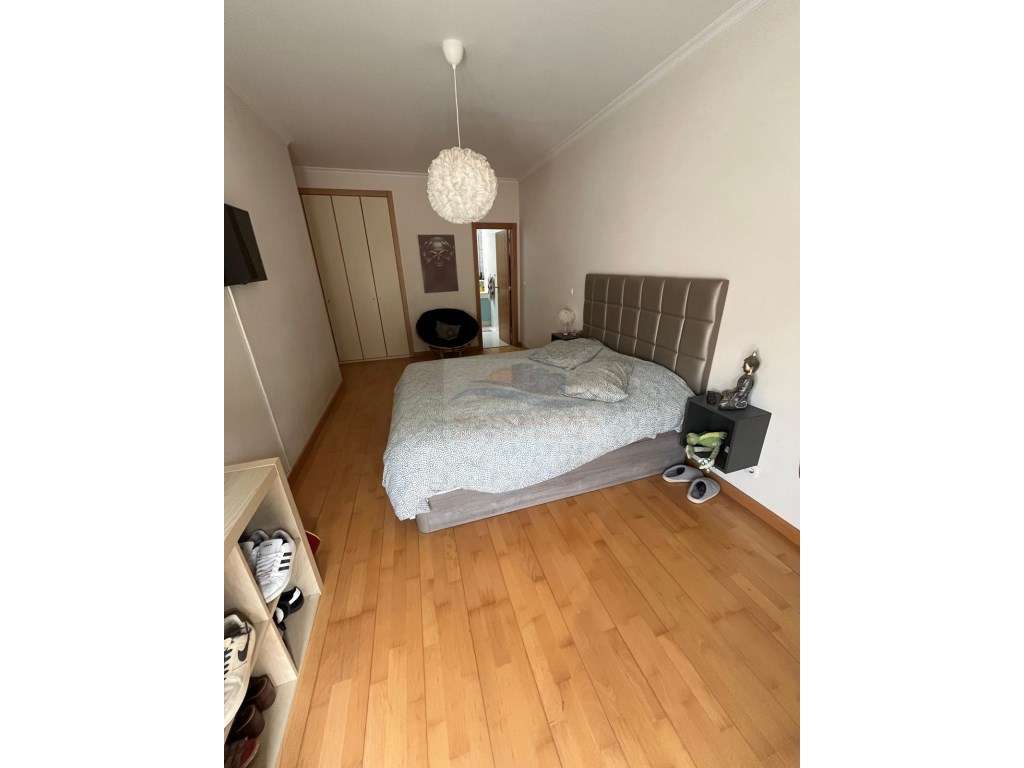 Luxo & Elegância, 2WC com uma Suite, Lareira, Varandas Frente e Tra... - Grande imagem: 4/25