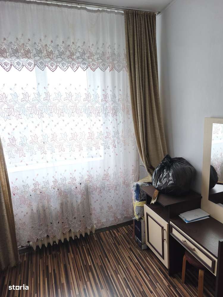 Apartament 2camere/pertrisor - Imagine principală: 4/6