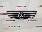 Grelha Mercedes Classe C W203 C63 AMG - 4