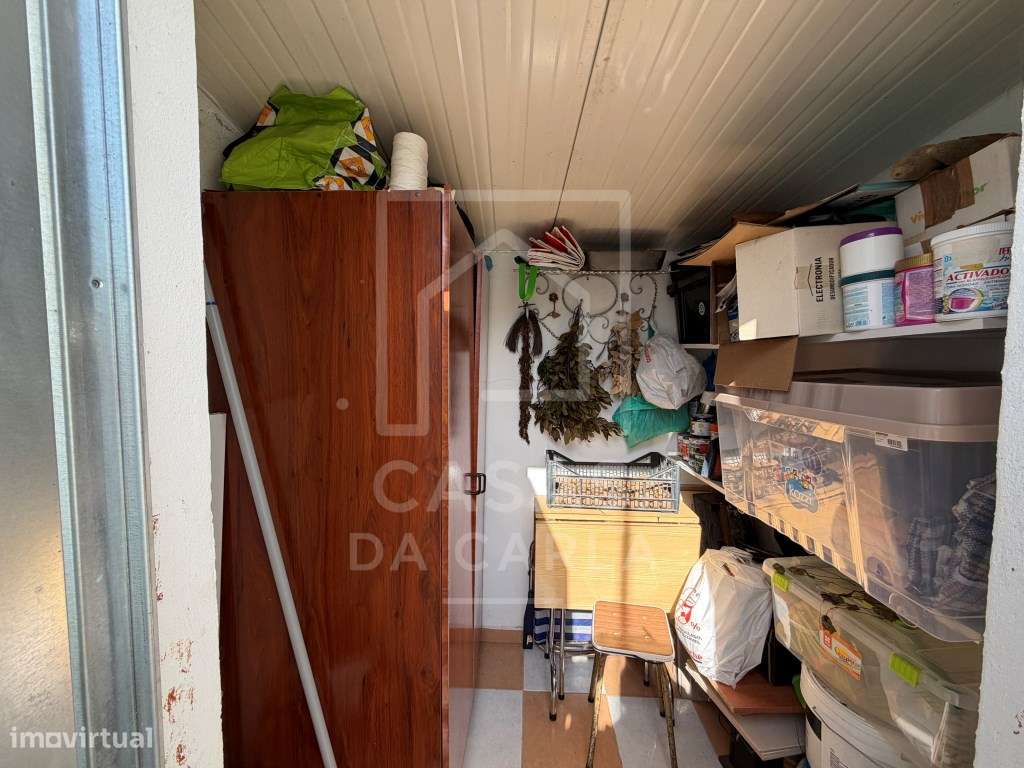 Moradia T2 remodelada com quintal em Alfundão-20