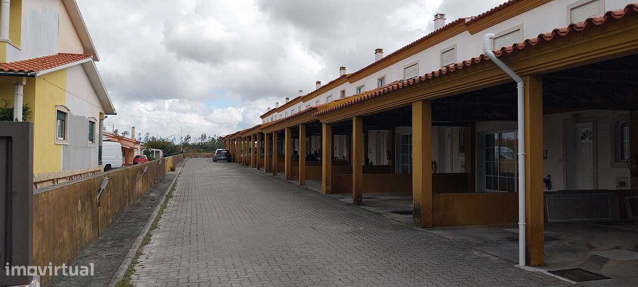 Moradia em Marinha Grande, Moita-25