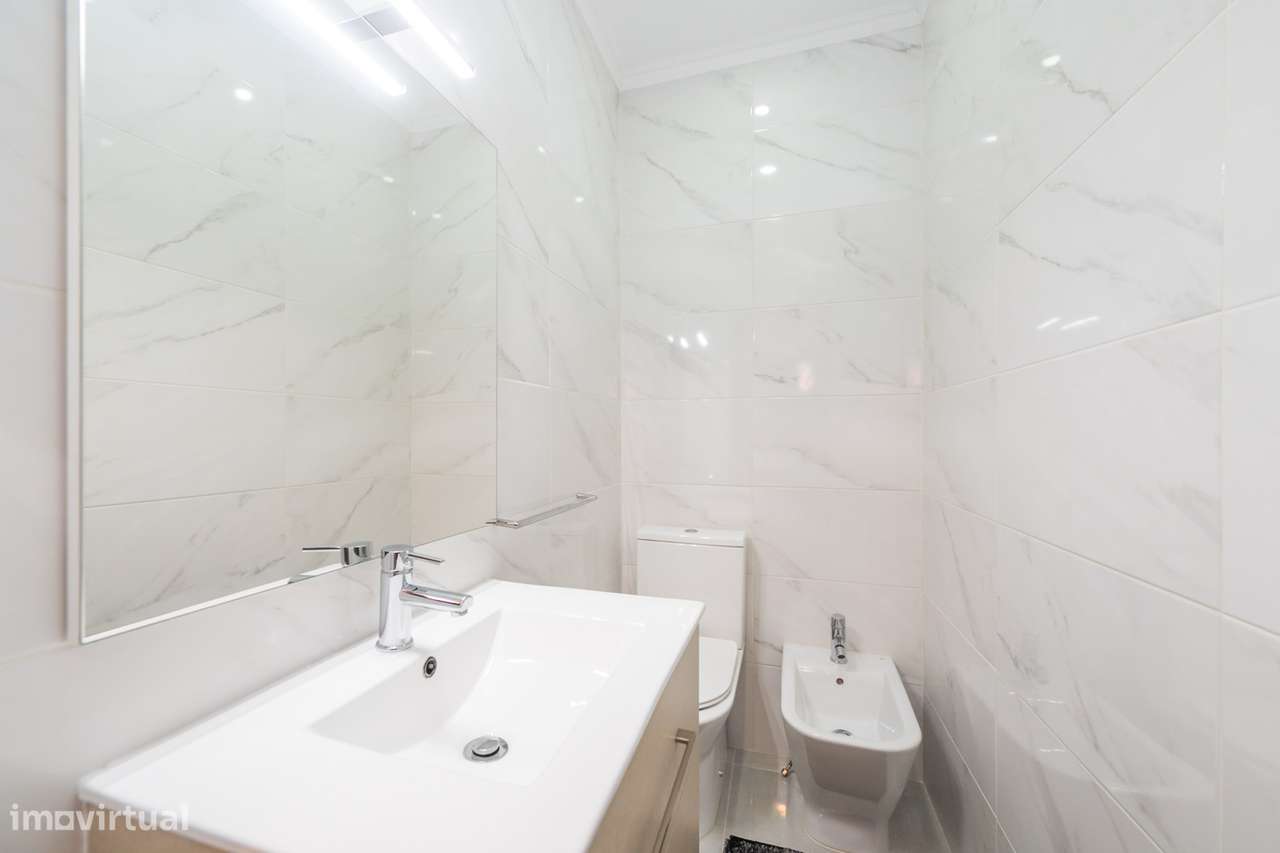 Moradia 4 Quartos - Pontinha-15