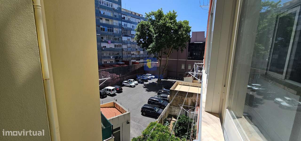 Apartamento T1 na Venteira, Amadora-8