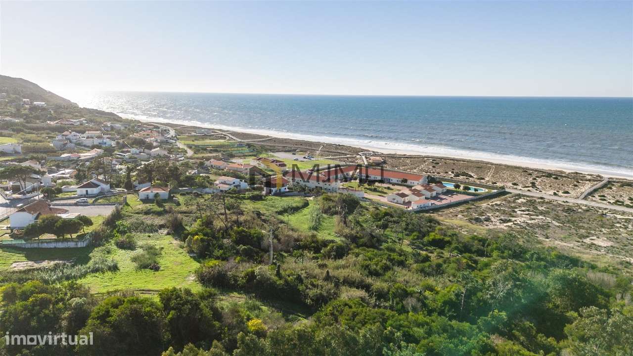 Terreno para construção, com vistas de mar na Murtinheira-5