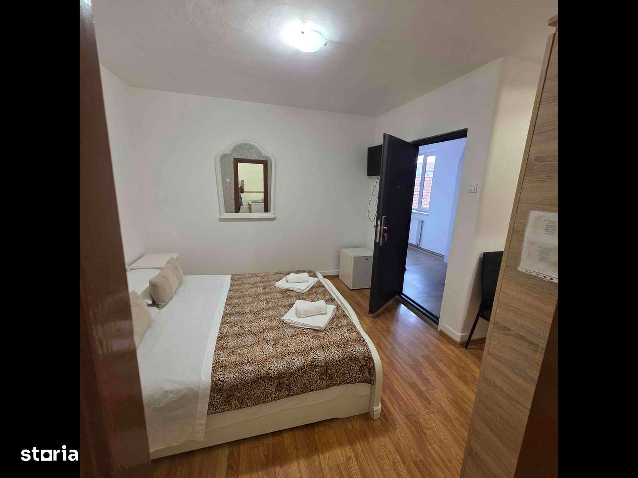 Apartament doua garsoniere centru istoric Brasov-2